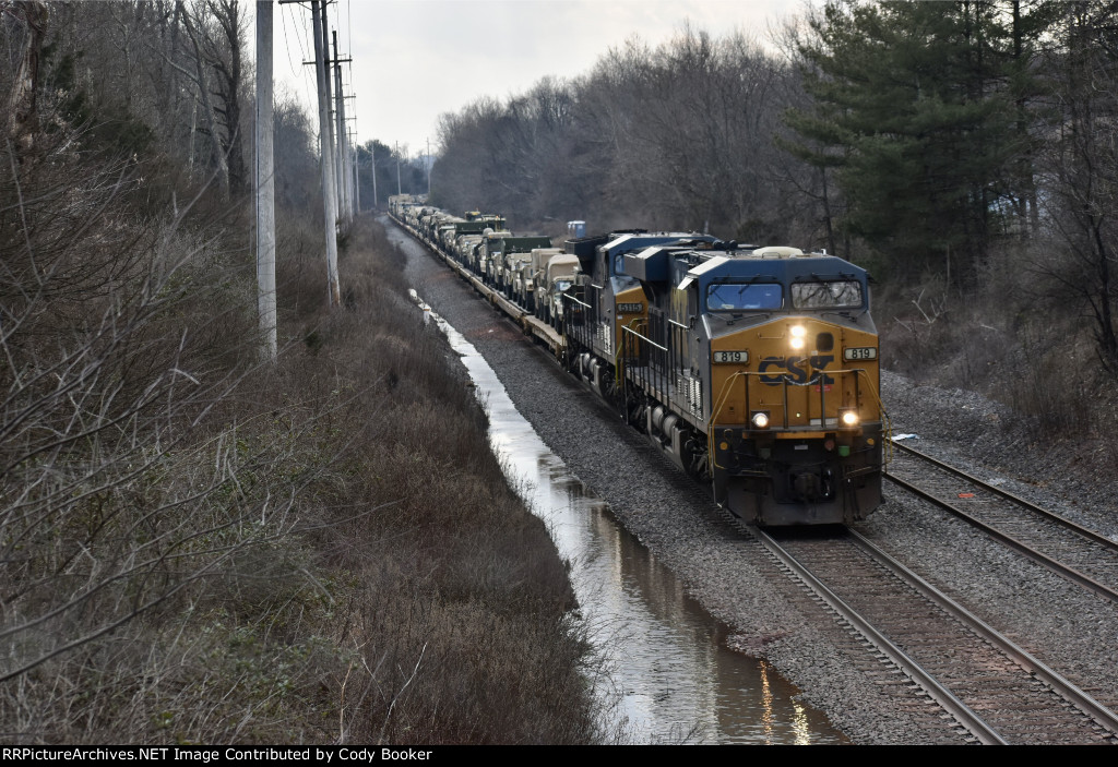 CSX 819